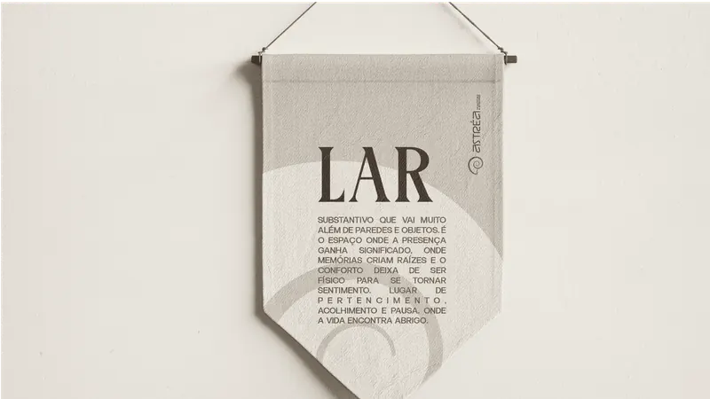 Flâmula com o manifesto Lar